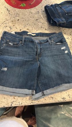 Levi women’s Jean shorts lot. 16W