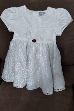 White/Ivory Dress With Flower Child's Size 4
