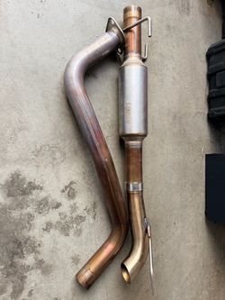 Toyota Tacoma Carven exhaust-New