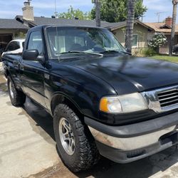Mazda b3000 ranger (BFGS NOT INCLUDED)