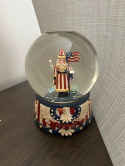 Vintage Never Used  Uncle Sam Musical Globe $18