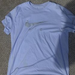Nike Air Logo Tee – Men’s Medium Light Blue T-Shirt