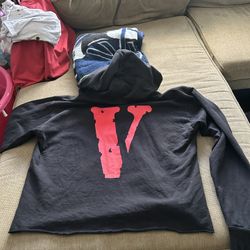 Men’s VLONE FRIENDS- Hoodie SZ LG