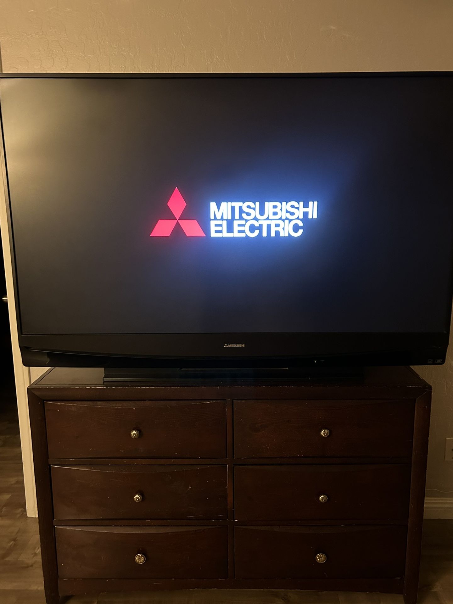 Mitsubishi Electric TV