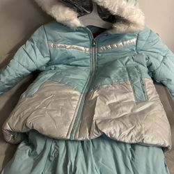 Girls Snow Clothes. Size 6