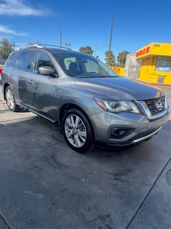 2020 Nissan Pathfinder