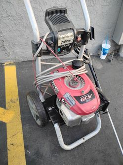 Honda powered 2700 psi gas pressure washer