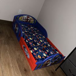 Toddler bed includes the mattress as well
