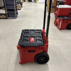 NEW IN BOX Milwaukee PACKOUT 22 in. Rolling Modular Tool Box Low Profile Handle
