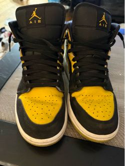 Boys Black & Yellow Bumble Bee Jordans