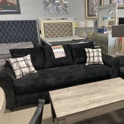 Black Sofa and Loveseat $1299✨😍