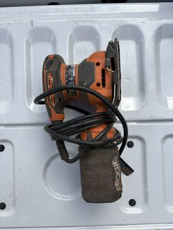 Rigid Corded Palm Sander