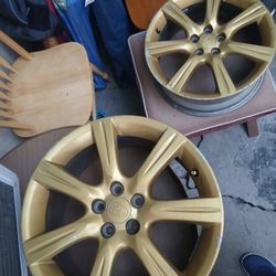 Set of 4 Subaru Impreza Rims Without Tires