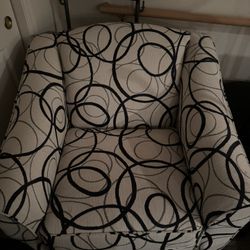 black and white chair 
