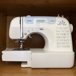 Brother CS7000i Sewing Machine And Manuals