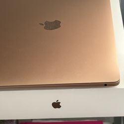 MacBook Air 13”
