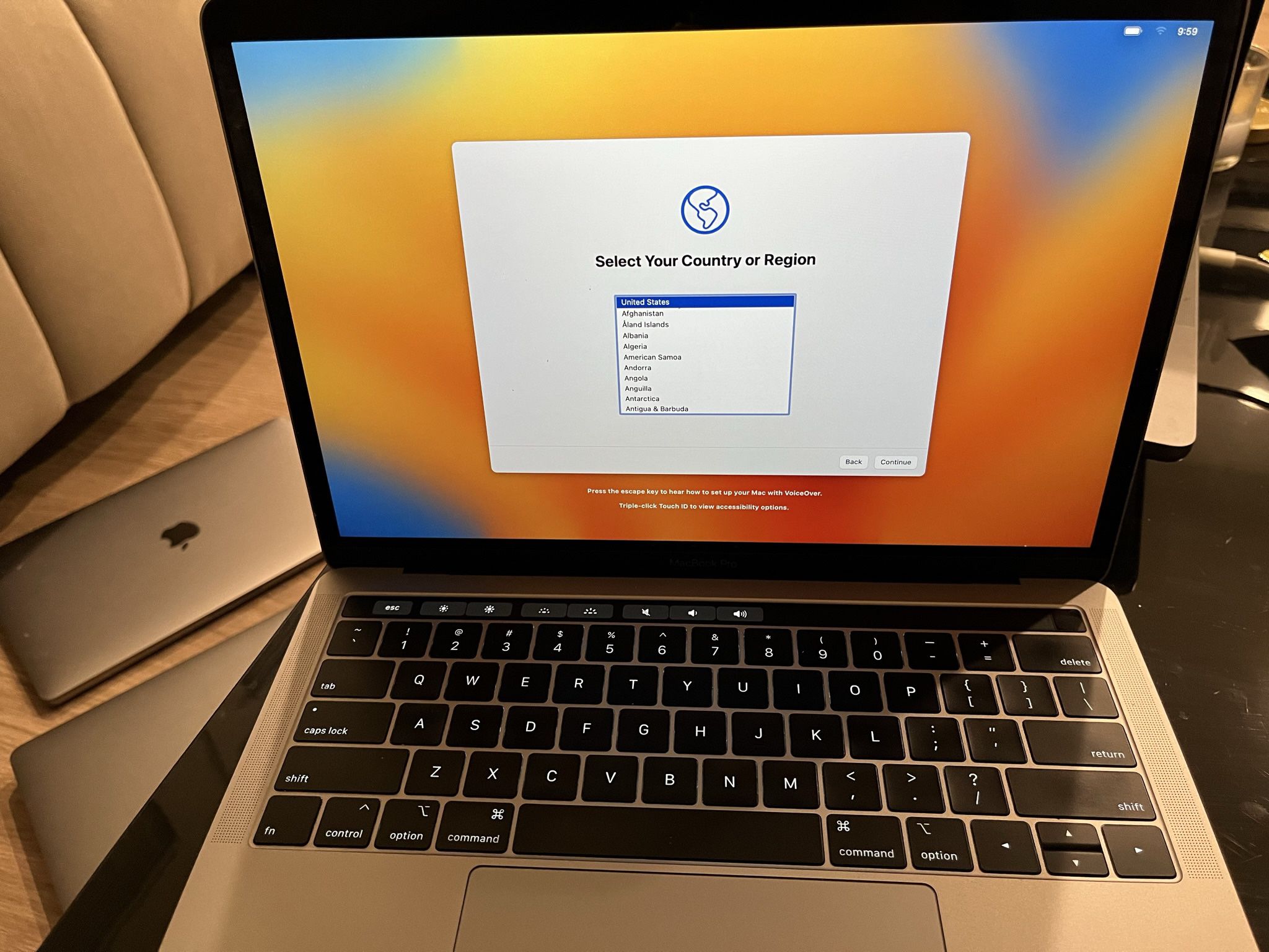 2020 apple Macbook Pro 16 inch