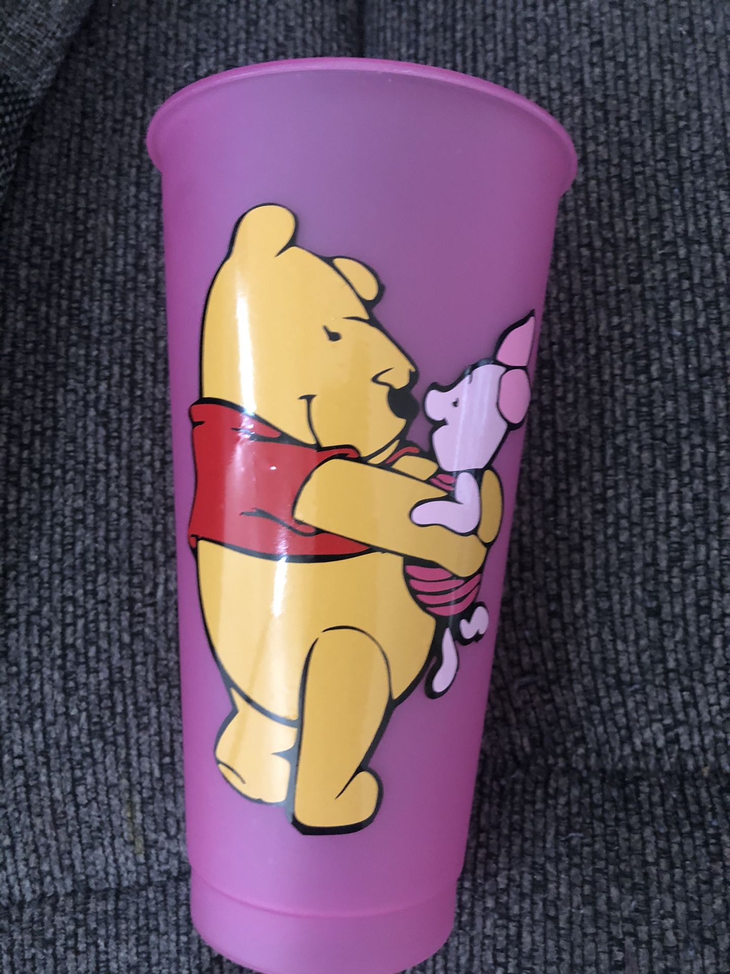 Custom color changing cups