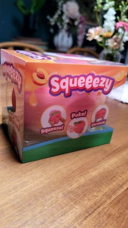 Squeeezy Duck, Butter, Peach