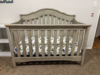 Wooden Crib with New Mattress