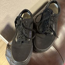 Black Vans Size 9 Women’s Low Top