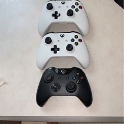3 Xbox One Gaming Game Controller Controllers White Black