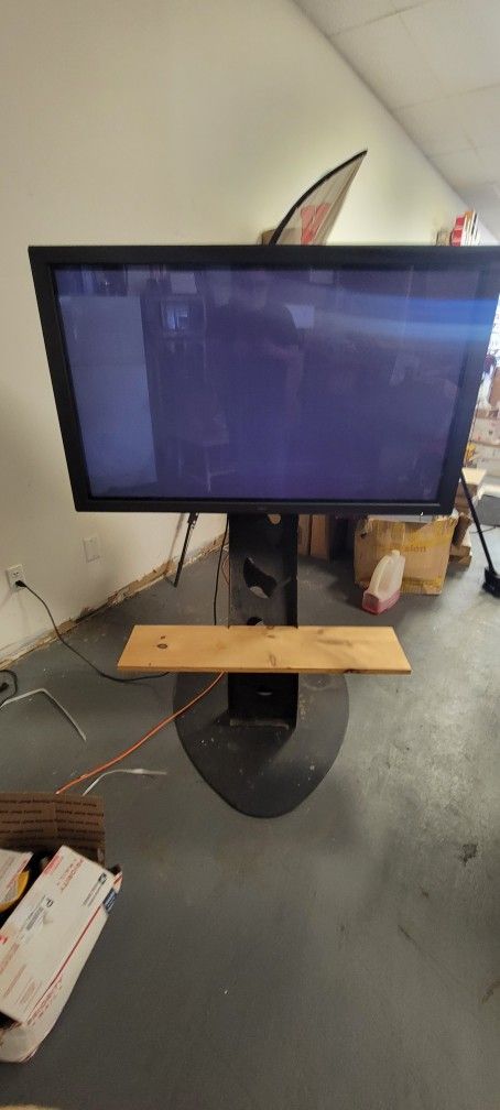 Plasma monitor model px-50xm4a ,50 in Made By NEC $70.00