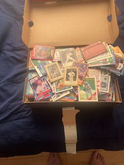 Collectable Baseball Cards And Football Cards