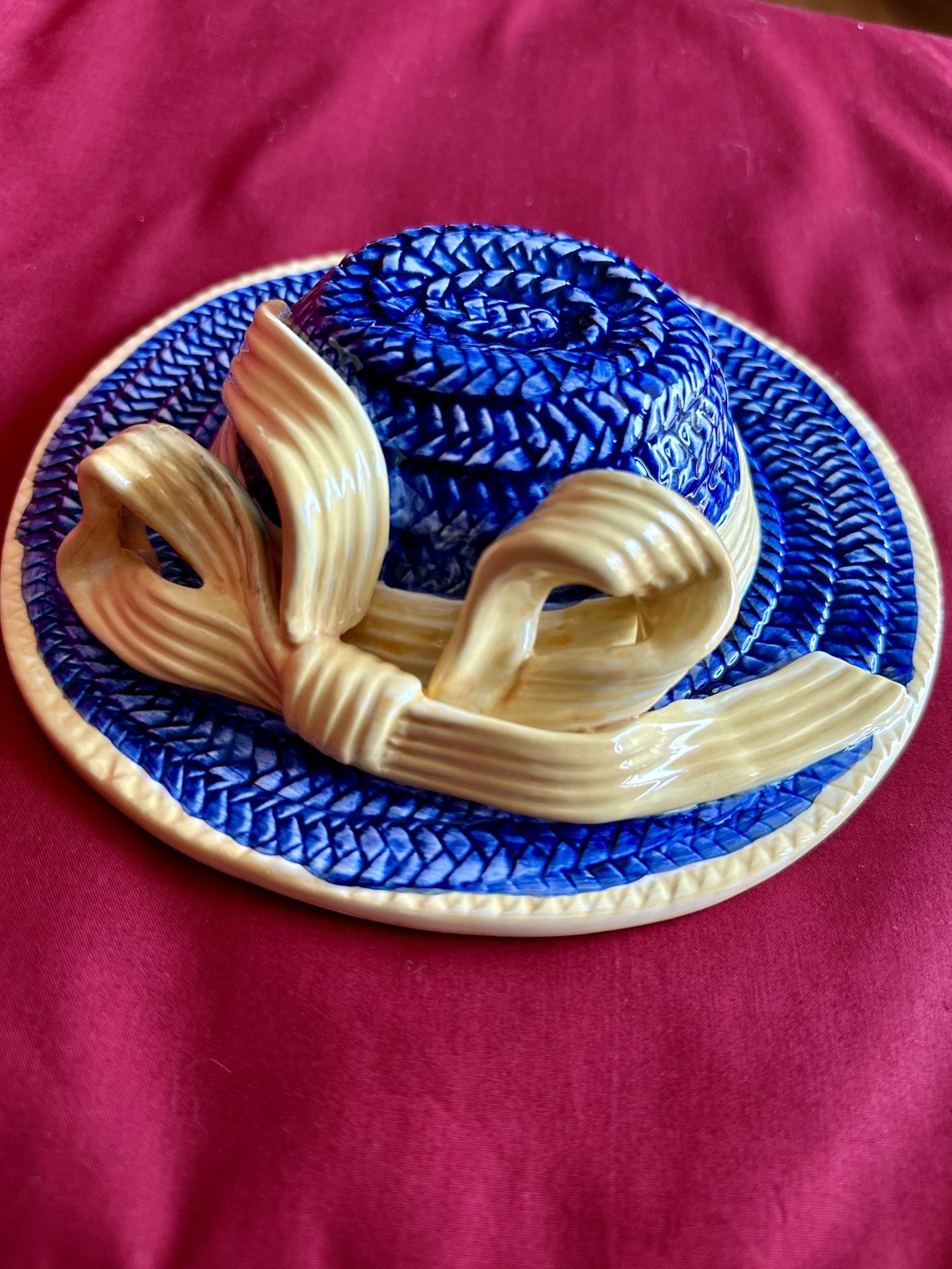 Ceramic hat / Cillezione Italiano
