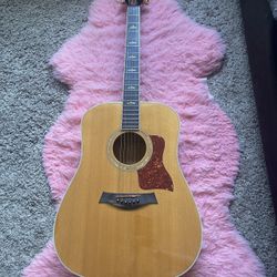 Taylor 610 Acoustic Guitar 
