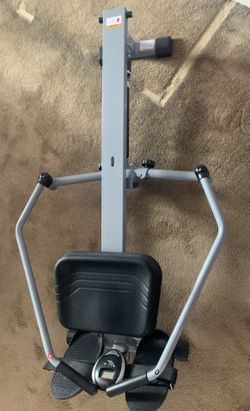 Rowing Machine In Great Condition !