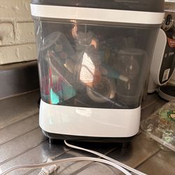 Baby bottle sanitizer