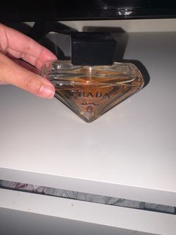 Prada paradoxe perfume 3.0 fl oz