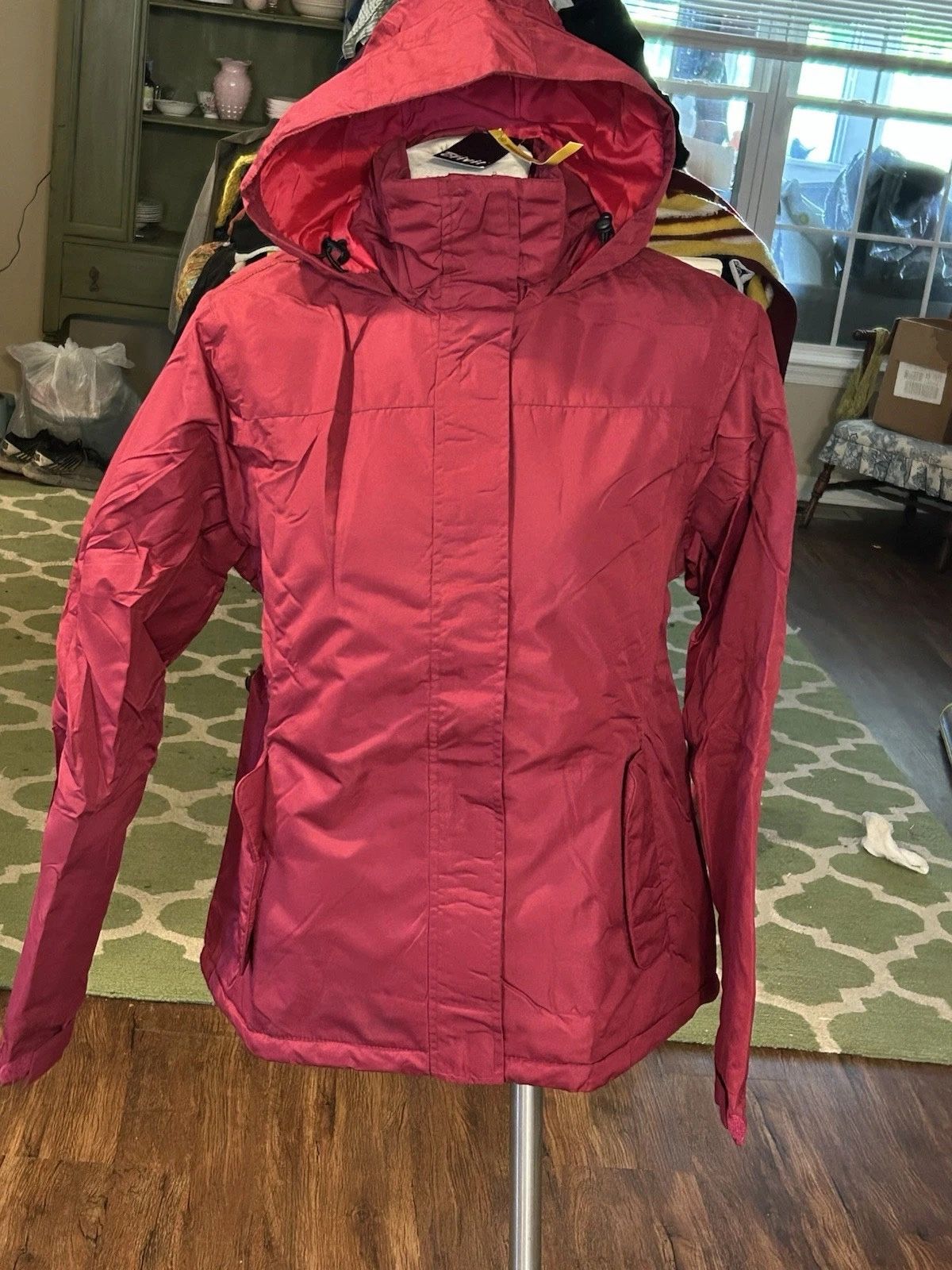 Crivit Ladies Winter Jacket Size 10 Burgundy