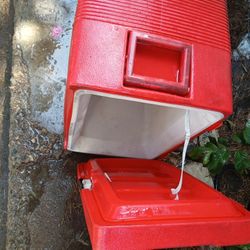 Collectable Marlboro Red Ice Cooler