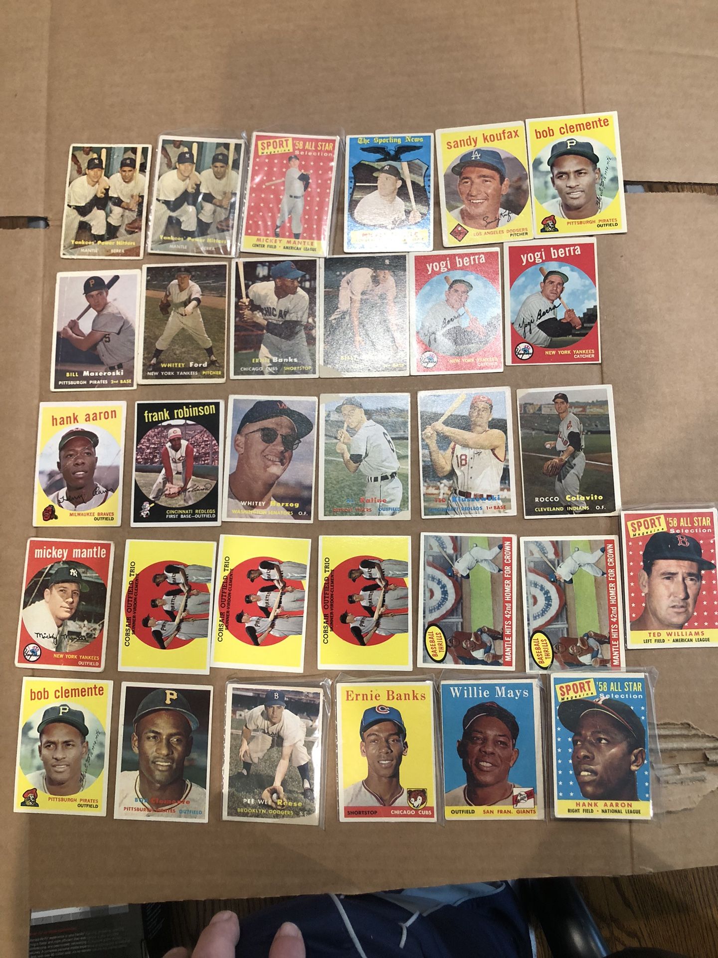 622 Vintage Topps Baseball Cards