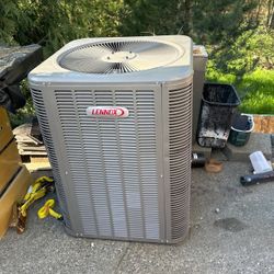 Lennox 4 Ton SEER 18 AC Condenser