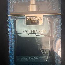 Versace    EAU FRAICHE