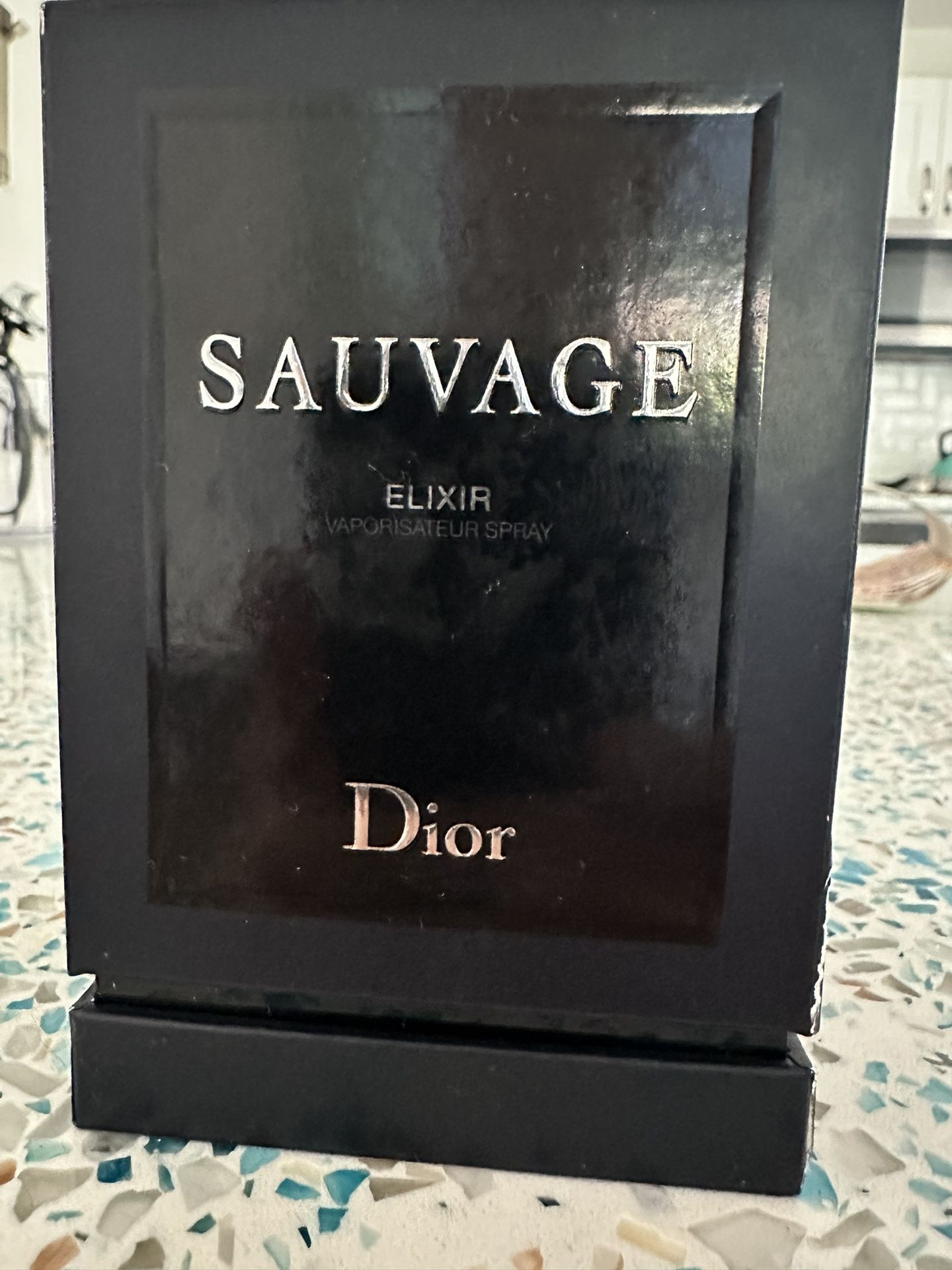 Dior Sauvage Elixir Cologne / Perfume 