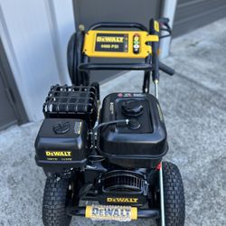 Dewalt Commercial 4400psi