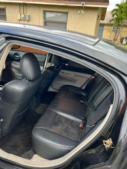 06 Dodge Charger R/T 5.7 Hemi