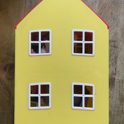 Peppa pig house with accessories