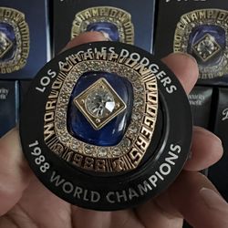 Tommy Lasorda WS Championship ring