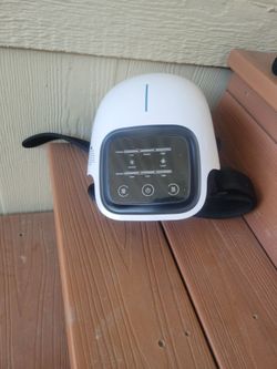 Knee massager
