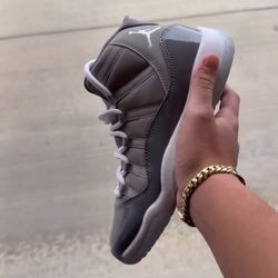 Jordan 11 Cool Grey