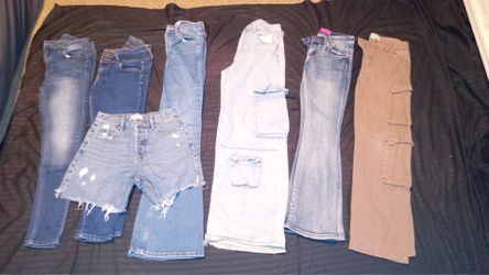 Size 0 pants and shorts QTY 7