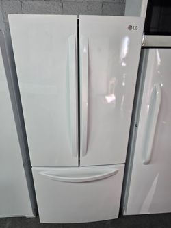 Refrigerator LG W-30