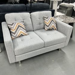 Small Loveseat 