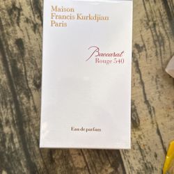 Maison Fancies