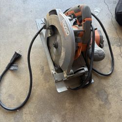 Circular saw 